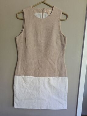 Michael Kors Beige and White Sleeveless Colorblock Shift Dress